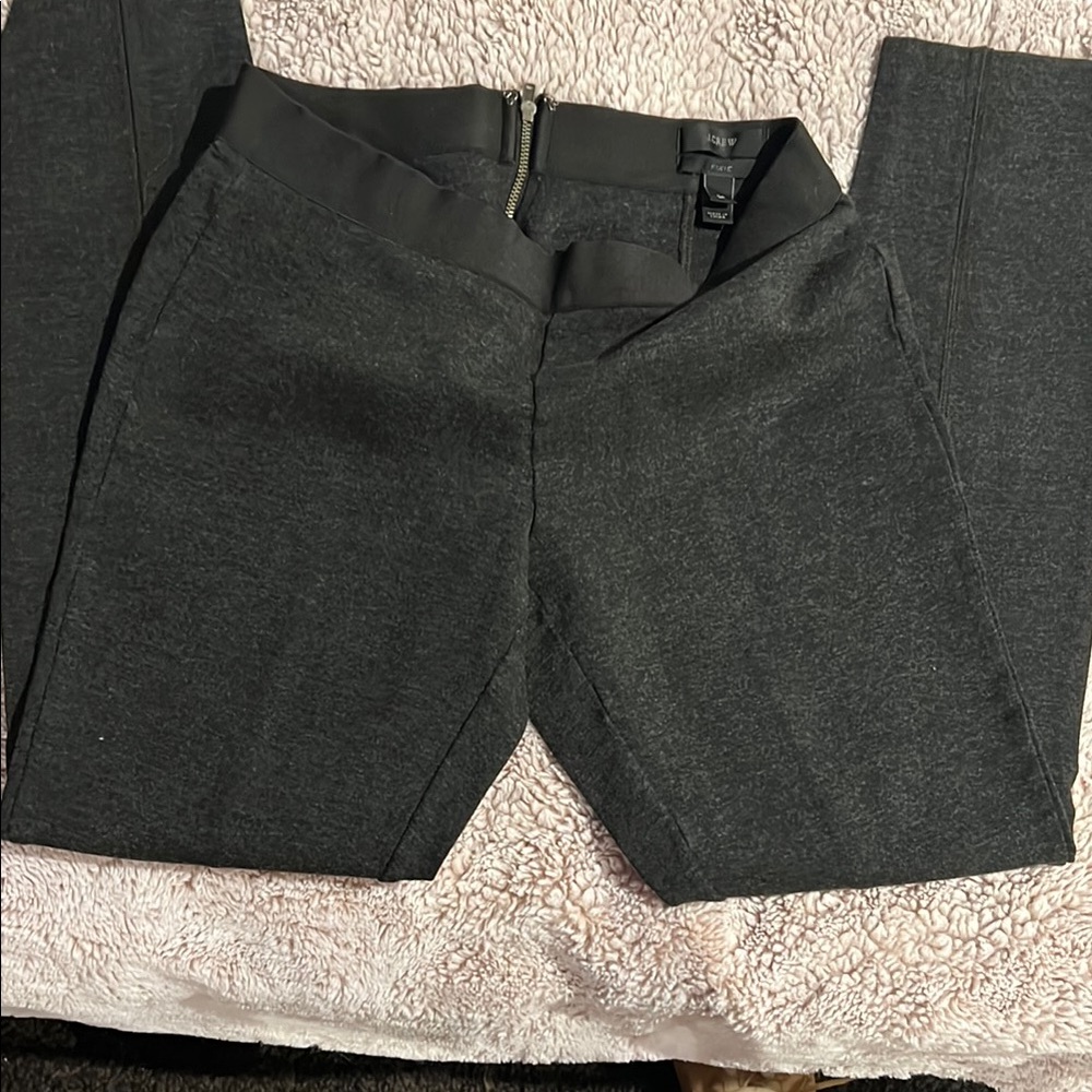 Charcoal Gray Dress Pants with Woven Fabric and Flat Front Design